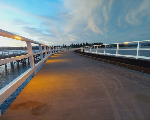 granite_island_causeway_317958859