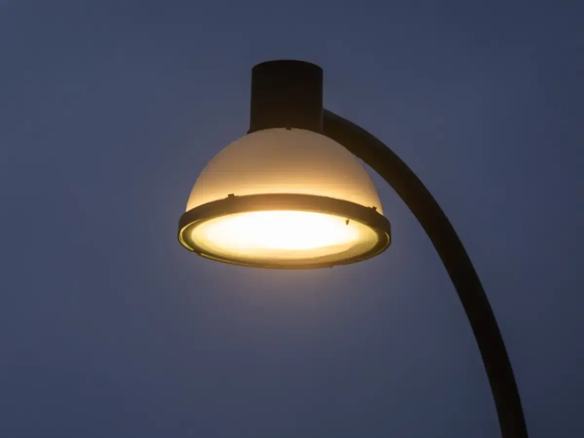 Icon Street Light